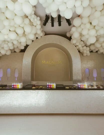 MAGNUM CANNES BEACH