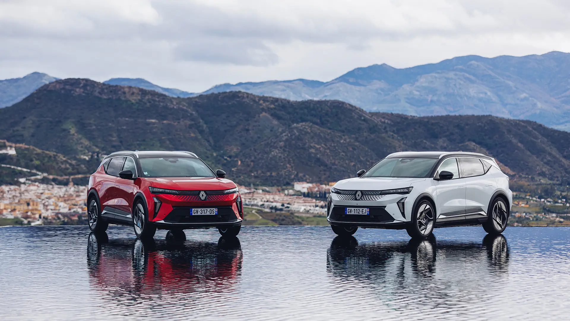 RENAULT - Scenic International Press Test Drives